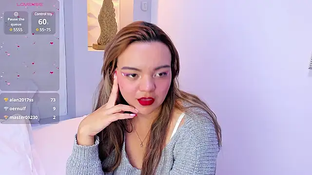 Snapshot of EmilyRouss_ chatting on 01.22.25 EmilyRouss online show from 01.22.25