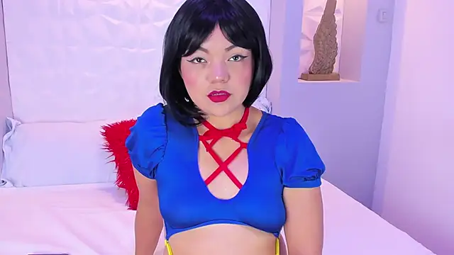 Snapshot of EmilyRouss_ chatting on 10.01.25 EmilyRouss online show from 10.01.25