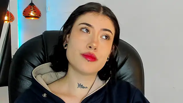 melody suarez online show from 01.03.25