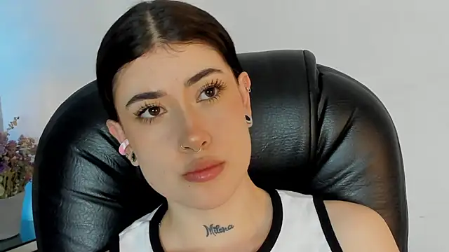 melody suarez online show from 01.10.25