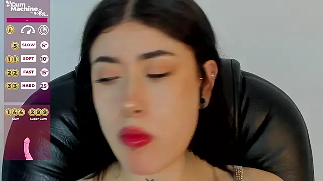 melody suarez online show from 01.12.25