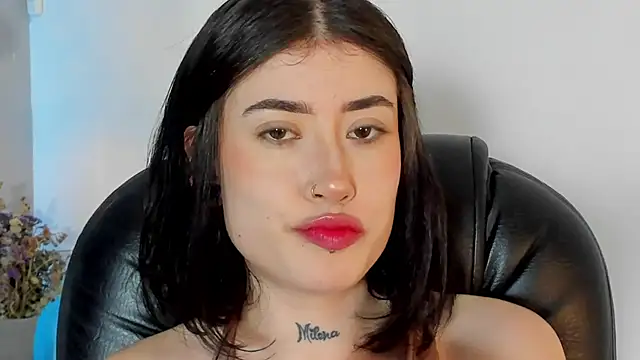 melody suarez online show from 01.21.25