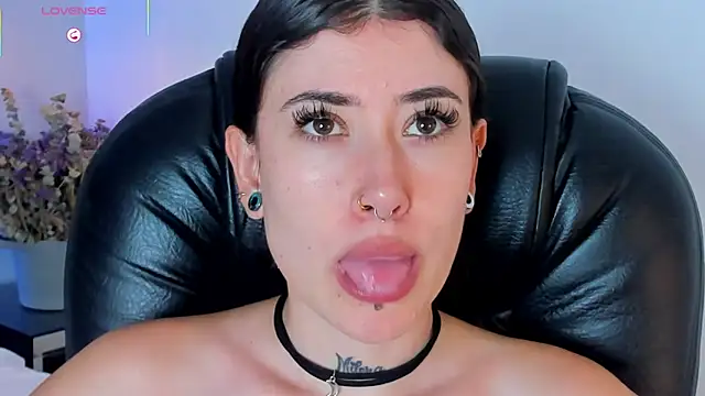 melody suarez online show from 03.02.25