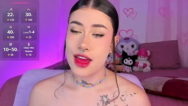 melody suarez online show from 10.14.25