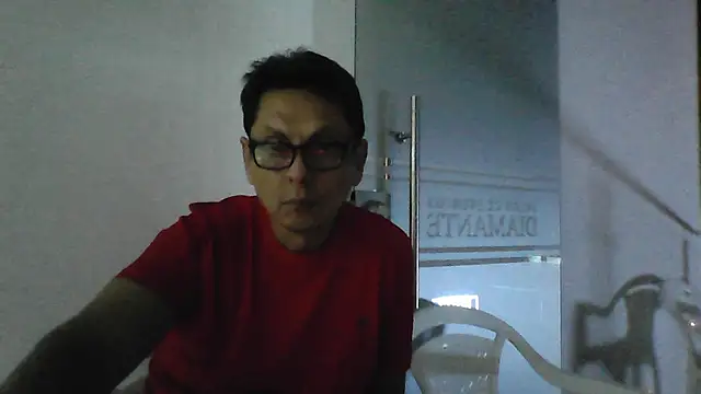 Snapshot of MarcusKelvin chatting on 05.09.26 MarcusKelvin online show from 05.09.26