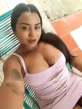 sweet07coral online show from 01.15.25