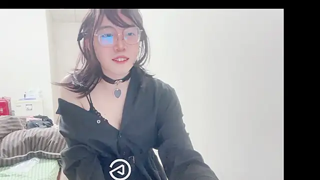 Snapshot of yahanr chatting on 12.04.25 yahanr online show from 12.04.25