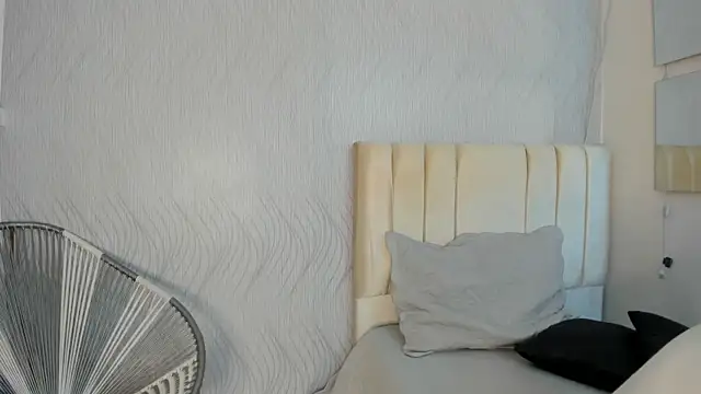 miranda villa online show from 02.23.25