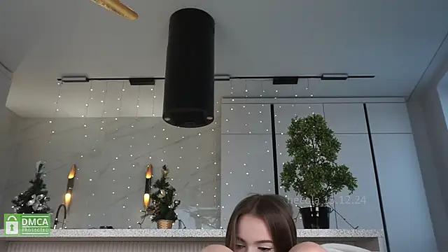 hecola online show from 12.15.24