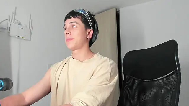 Tony Hoffa online show from 03.10.25