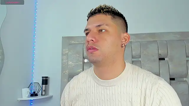 Snapshot of Jacoob19_ chatting on 01.17.25 Jacoob19 online show from 01.17.25