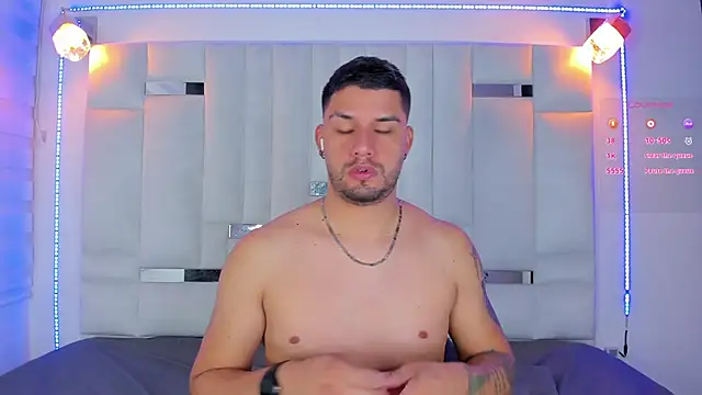 Snapshot of Jacoob19_ chatting on 01.29.25 Jacoob19 online show from 01.29.25