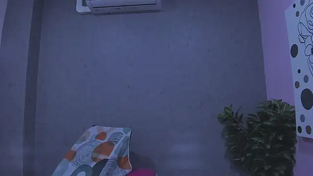 Tiffany mendez online show from 01.11.26