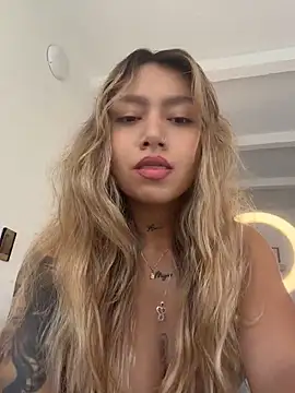 amanda-medrano1 online show from 05.28.26