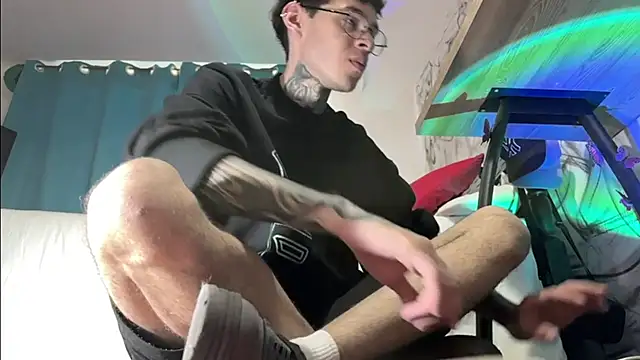 Snapshot of Saturno_v chatting on 01.10.25 Saturno v online show from 01.10.25