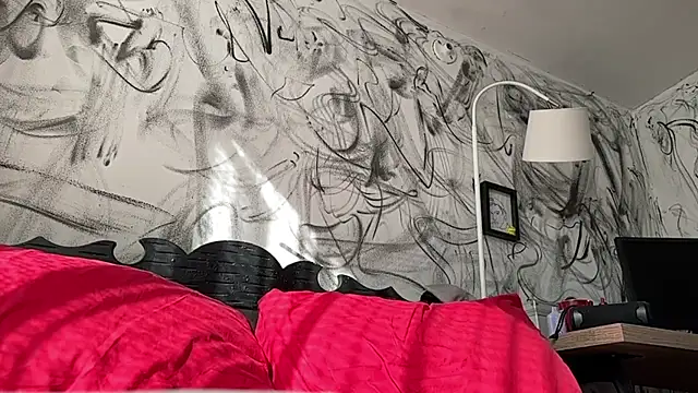 Snapshot of Saturno_v chatting on 01.13.25 Saturno v online show from 01.13.25