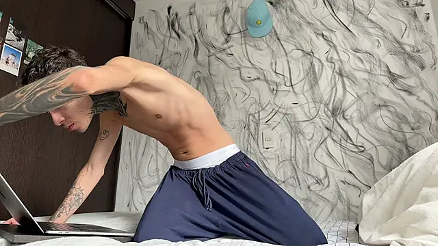 Saturno v online show from 03.27.26