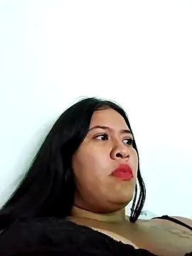 Miia grand online show from 12.20.24