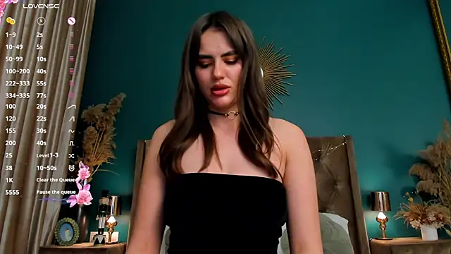 CalyMoon online show from 03.03.25