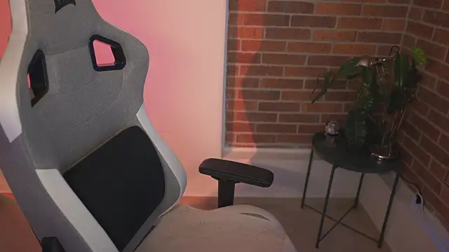 anyacutex online show from 03.01.25