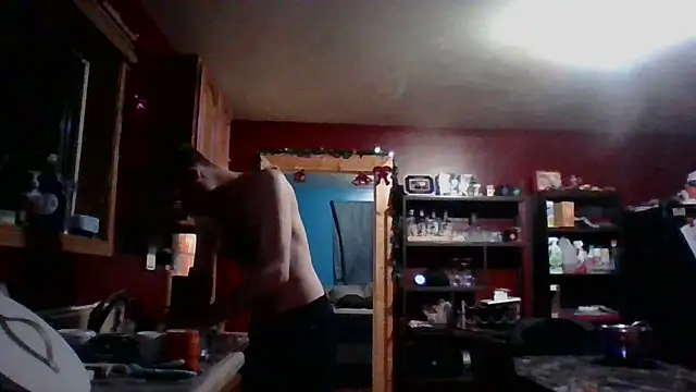 Snapshot of MysteriousFire23 chatting on 12.26.24 MysteriousFire23 online show from 12.26.24