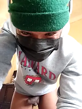 izinjamfee2 online show from 09.23.25