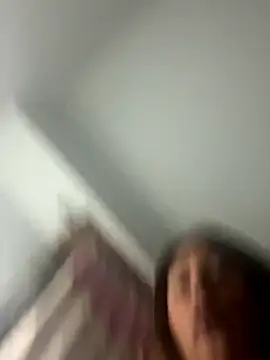 Snapshot of Yerucita chatting on 11.20.25 Yerucita online show from 11.20.25