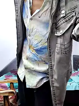 Snapshot of Habibi_big_b chatting on 12.26.24 Habibi big b online show from 12.26.24