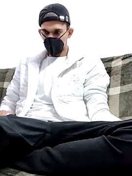 Snapshot of Habibi_big_b chatting on 02.06.25 Habibi big b online show from 02.06.25