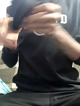 Snapshot of Habibi_big_b chatting on 02.23.25 Habibi big b online show from 02.23.25