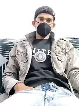 Snapshot of Habibi_big_b chatting on 03.06.25 Habibi big b online show from 03.06.25