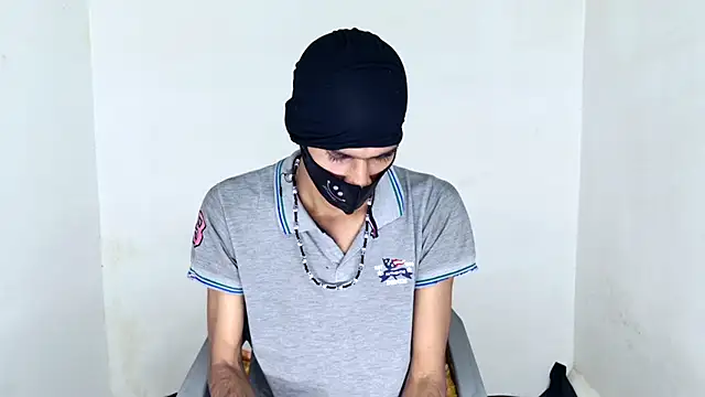 Snapshot of Habibi_big_b chatting on 12.05.25 Habibi big b online show from 12.05.25