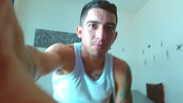 targuerian22 online show from 03.18.25