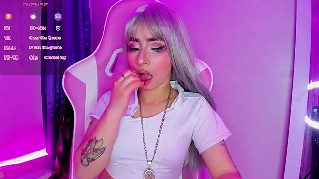 hanna  azumi online show from 01.19.25