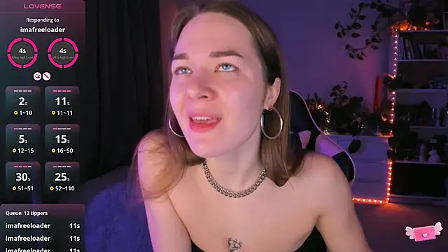 Snapshot of ami_amour_ chatting on 12.15.24 ami amour online show from 12.15.24