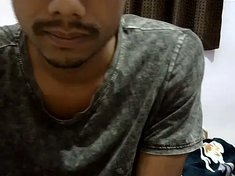 Snapshot of Fb_2003 chatting on 12.04.24 Fb 2003 online show from 12.04.24