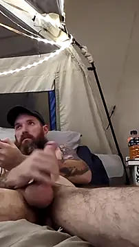 Snapshot of lit702 chatting on 10.14.25 lit702 online show from 10.14.25