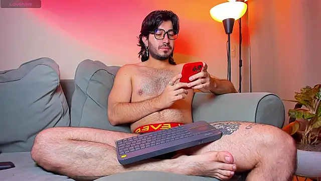 Ackerman Eren  online show from 10.04.25