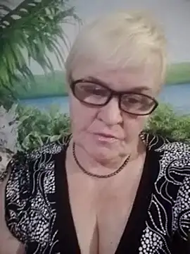 VioletSweet566 online show from 12.08.24