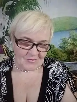 VioletSweet566 online show from 12.12.24