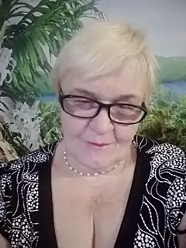 VioletSweet566 online show from 12.14.24