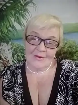 VioletSweet566 online show from 01.20.25