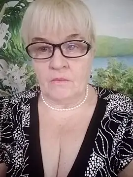 VioletSweet566 online show from 02.11.25