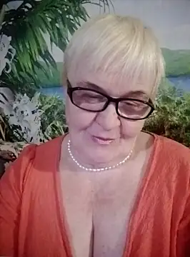 VioletSweet566 online show from 02.12.25