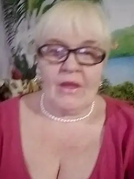 VioletSweet566 online show from 02.28.25