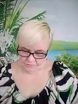 VioletSweet566 online show from 03.03.25