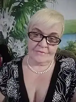 VioletSweet566 online show from 03.05.25