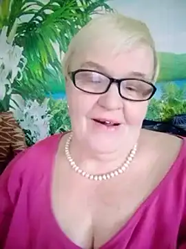 VioletSweet566 online show from 03.10.25