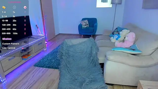 Snapshot of kylieety chatting on 03.15.25 kylieety online show from 03.15.25