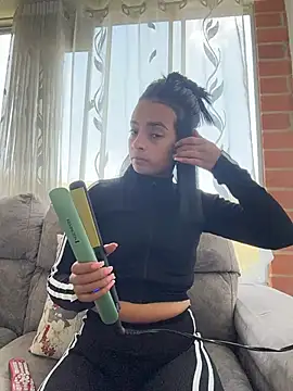 Laura fernandezII online show from 02.09.26